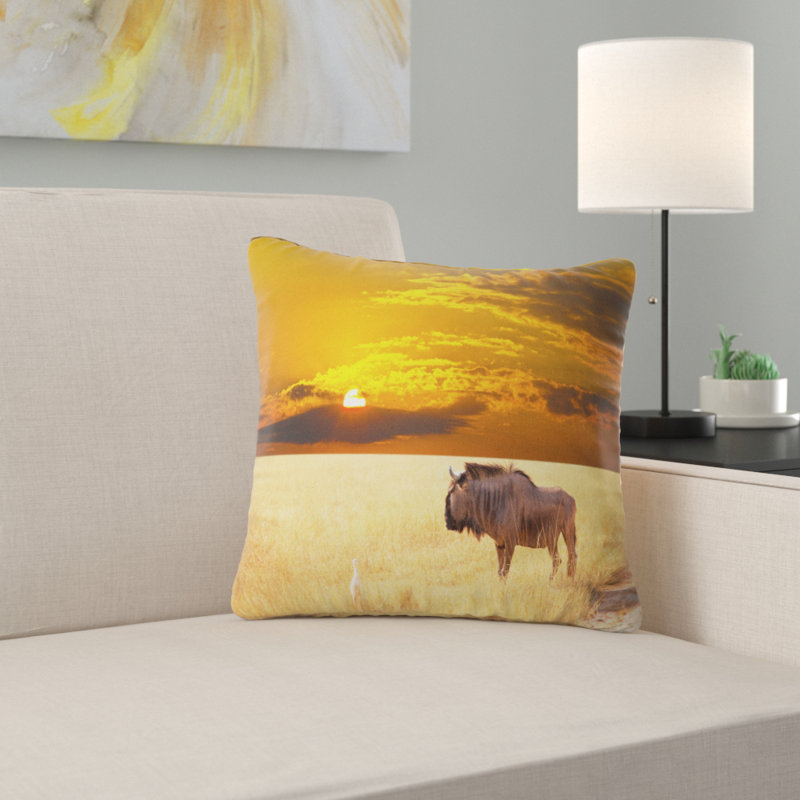 Coussin imprimé "antilope immense" à coucher de soleil paysage, 16 po x 1 po, Coussin décoratif