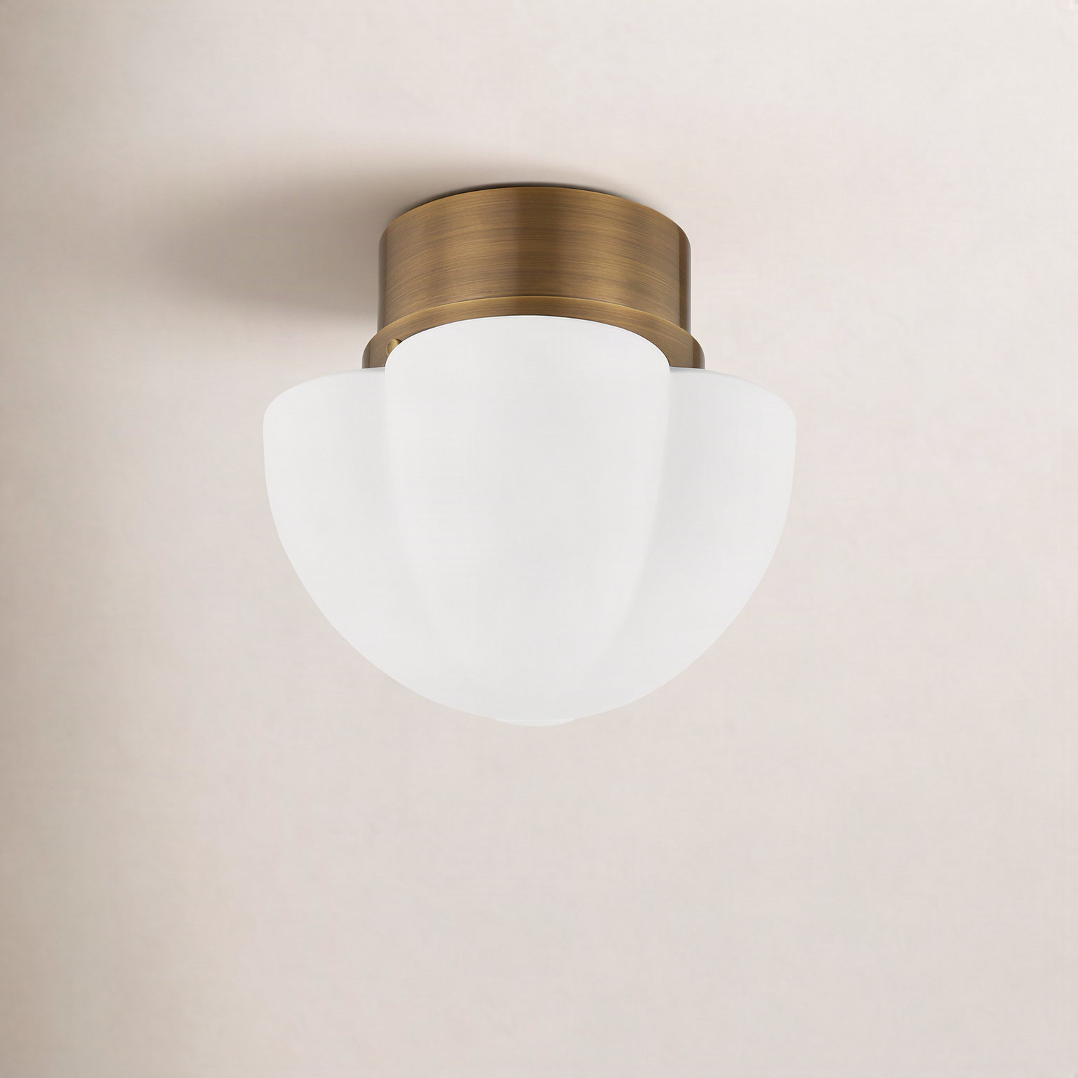 Seabrook Single Light Flush Mount, 10" H x 11.25" W x 11.25" D, 15 W