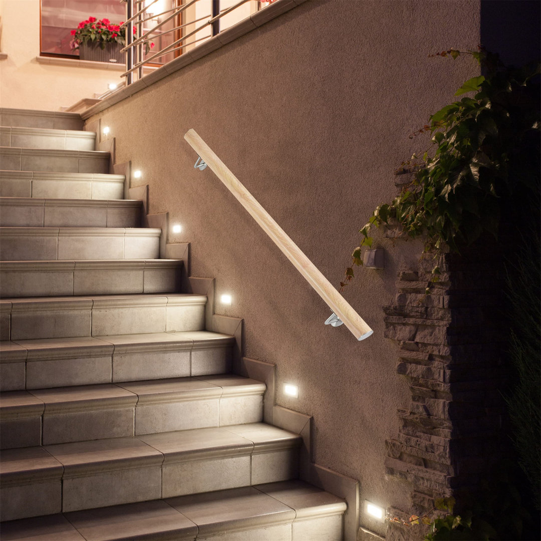8 cm H x 8 cm W x 100 cm D Bannister