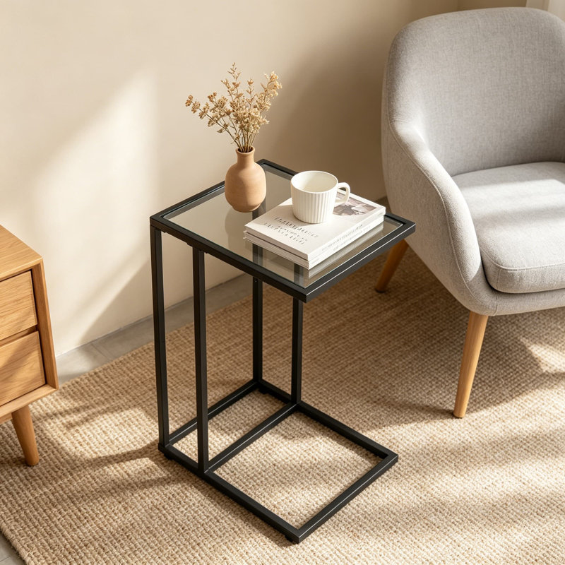 Table de bout en C avec plateau en verre trempé, structure en métal, table d'appoint pour petits espaces, table de canapé pour le salon, la chambre à coucher, le bureau