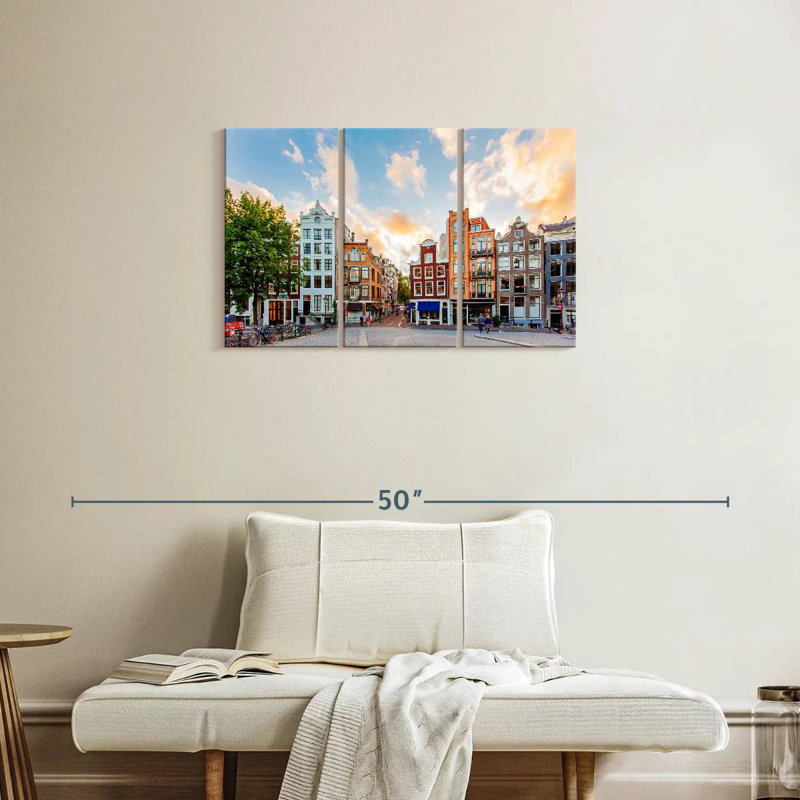 Amazing Amsterdam, H 20 po x l 33 po