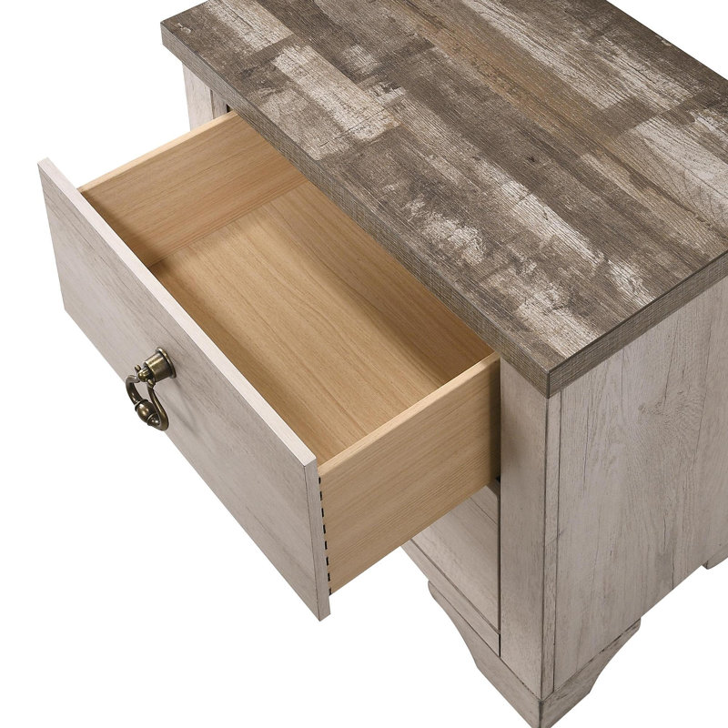 Table de chevet vieillie 1Pc