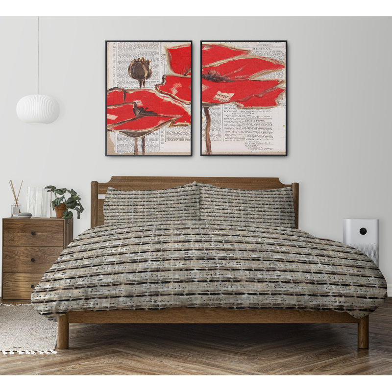 Polyester Channel Striped Comforter, King Comforter + 2 King Pillowcases