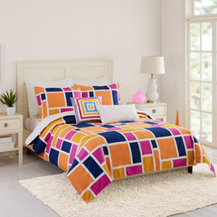  Trina Turk Dream Weaver 100% Cotton Quilted Coverlet