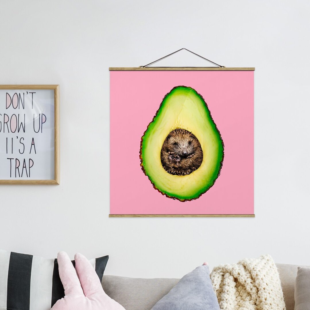 Stoffbild Avocado mit Igel von Jonas Loose