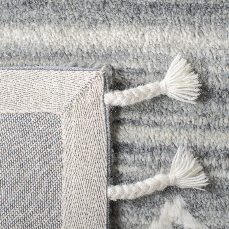 Casablanca Hand Tufted Wool Southwestern Rug, Rectangle 5' x 8'