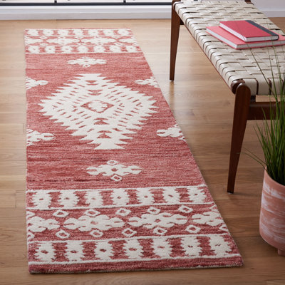 Hand Tufted Wool/Cotton Southwestern Rug in Rust