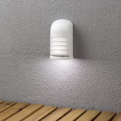 Prato Battery Powered Integrated LED Spotlight