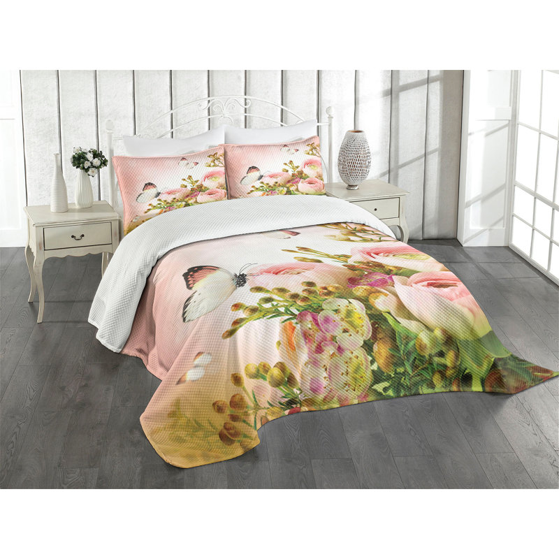 Ambesonne Butterfly Bedspread Blossoming, King Bedspread + 2 Standard Shams
