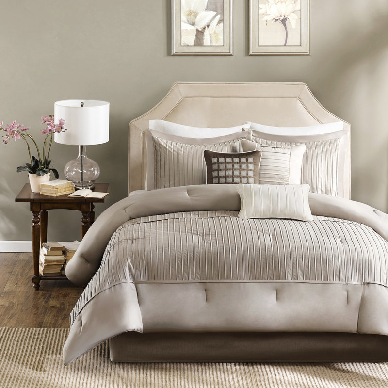 Édredon très grand - taupe charmeuse 7 pièces avec taies décoratives