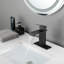 Robinet de salle de bain à cascade, robinet de meuble-lavabo à poignée simple-118543634