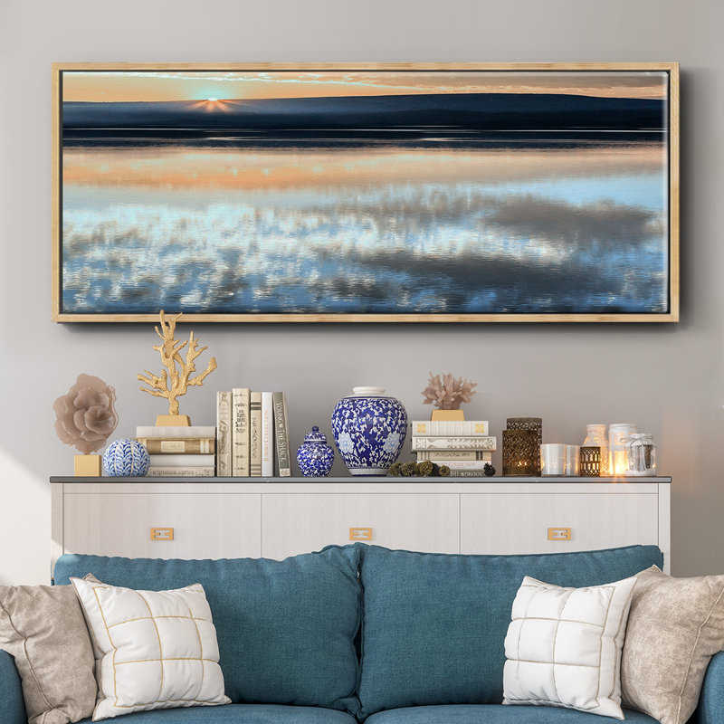 Serene Sunrise - toile encadrée, H 8 po x l 20 po