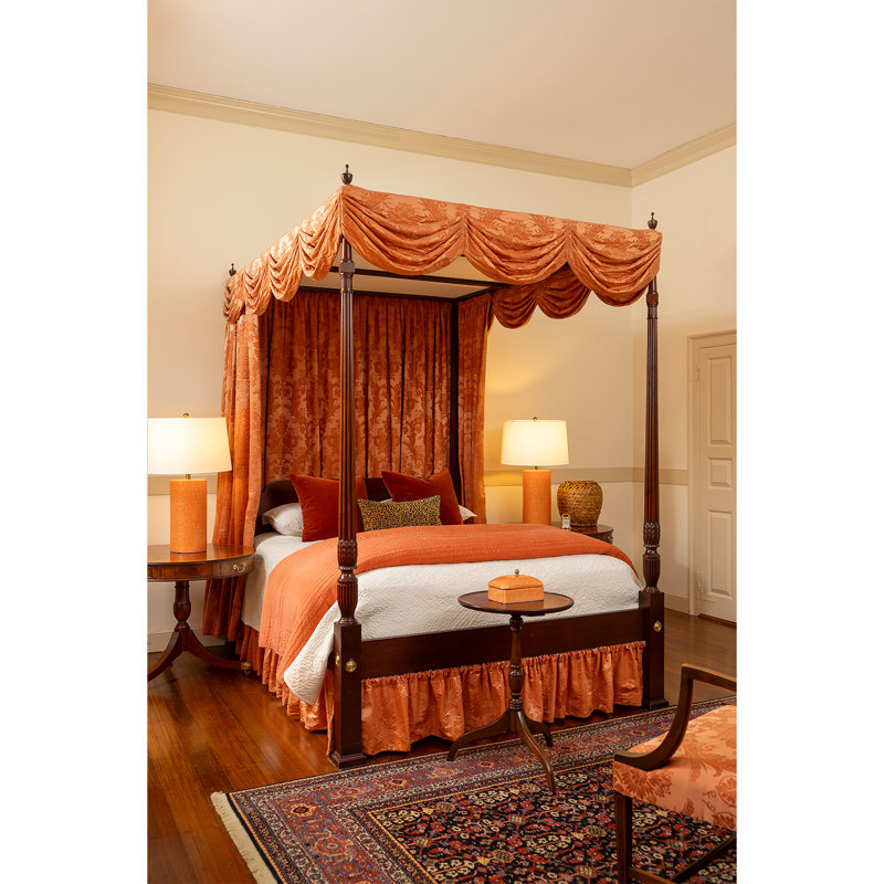 Richmond Damask Lamp