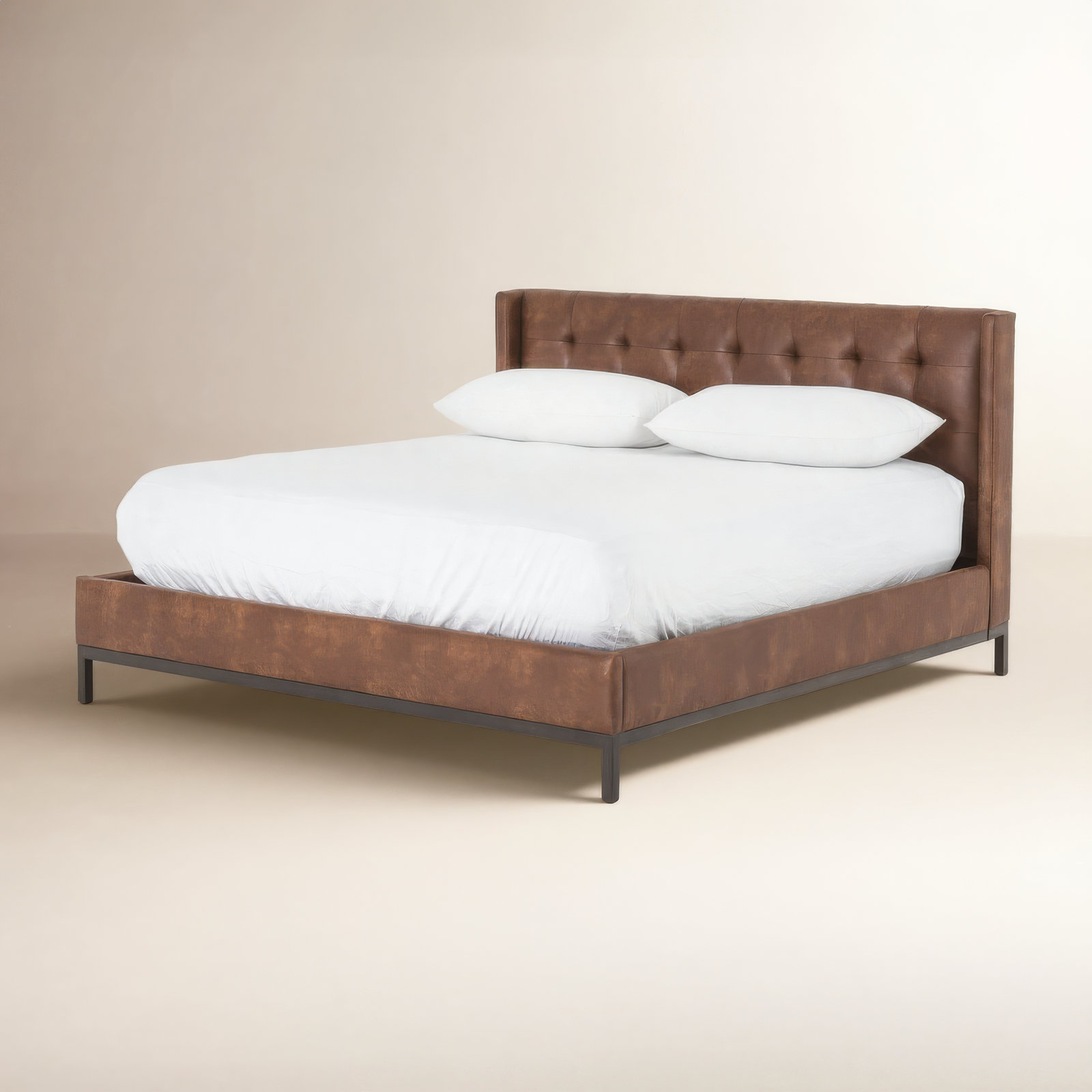 Estrela Wingback Bed, Tobacco, Queen