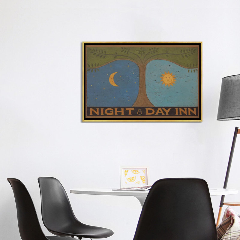 Night and Day Inn - reproduction d'art murale encadrée, H 26 po x l 40 po, Reproduction encadrée sans passe-partout, Doré