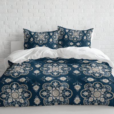 Skye Comforter Set