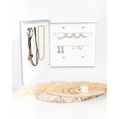 Metal Wall Organizer with Key Hooks