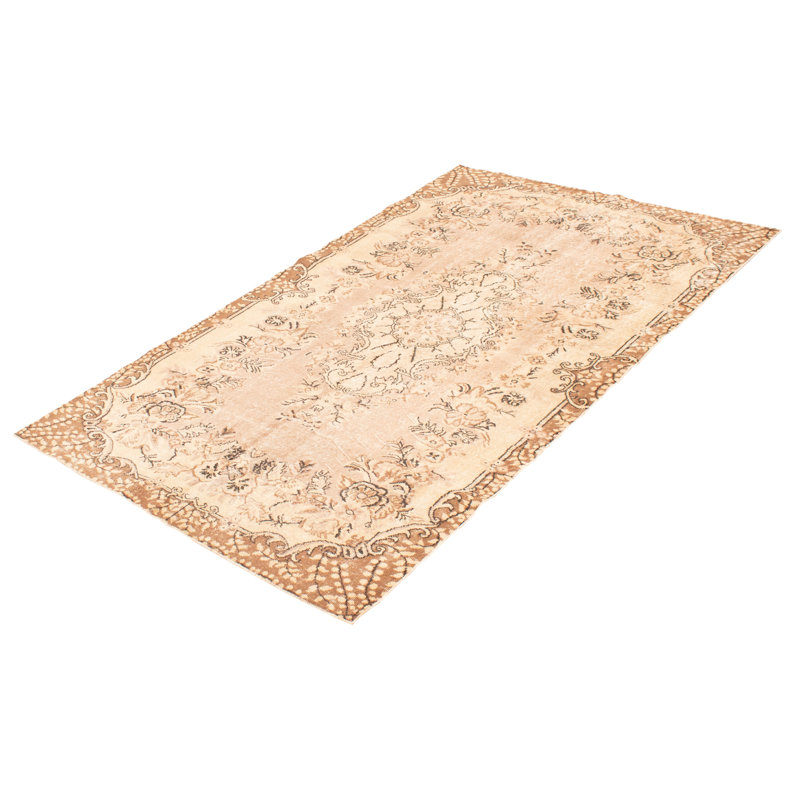One-of-a-Kind 5'5" X 8'9" 1990s Wool Area Rug in Tan