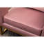 Chaise moderne rembourrée en velours rose avec des carrés découpés et un support stable rose, métal-1694859356
