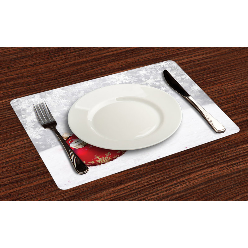 Rayle Christmas Baubles on Snowflake Placemat