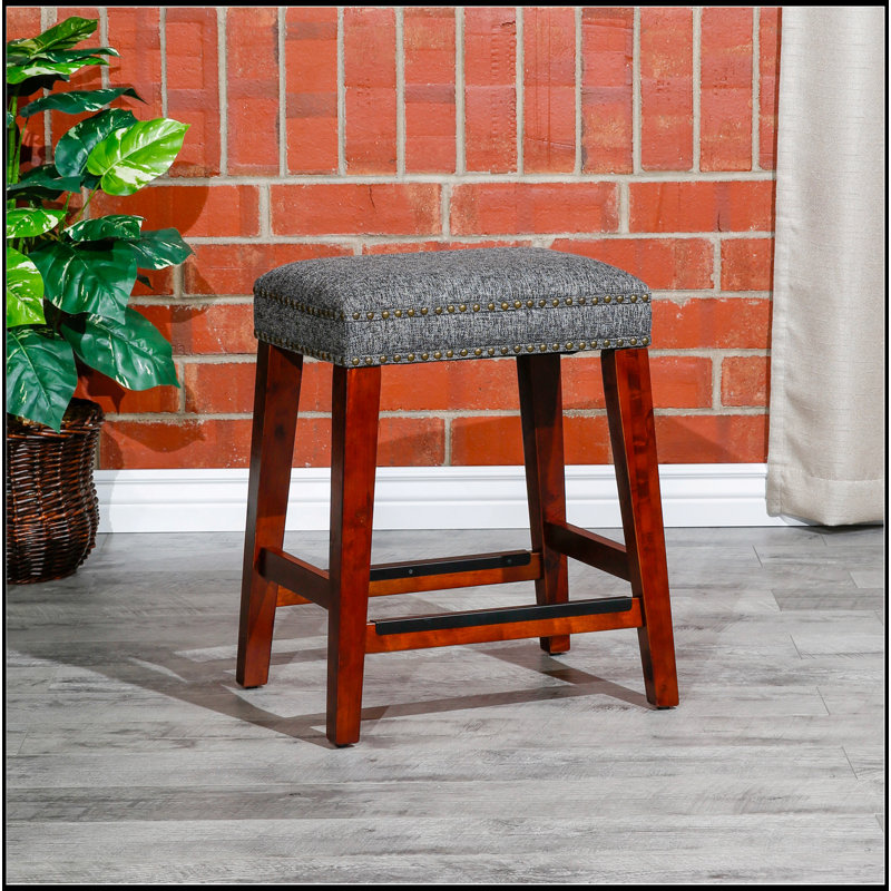 24" Backless Counter Stool