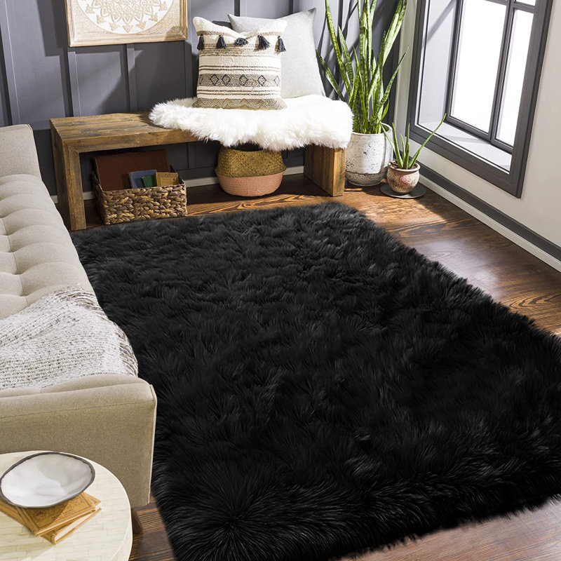 Mamdouh Faux Sheepskin Indoor Rug, Rectangle 6' x 9'