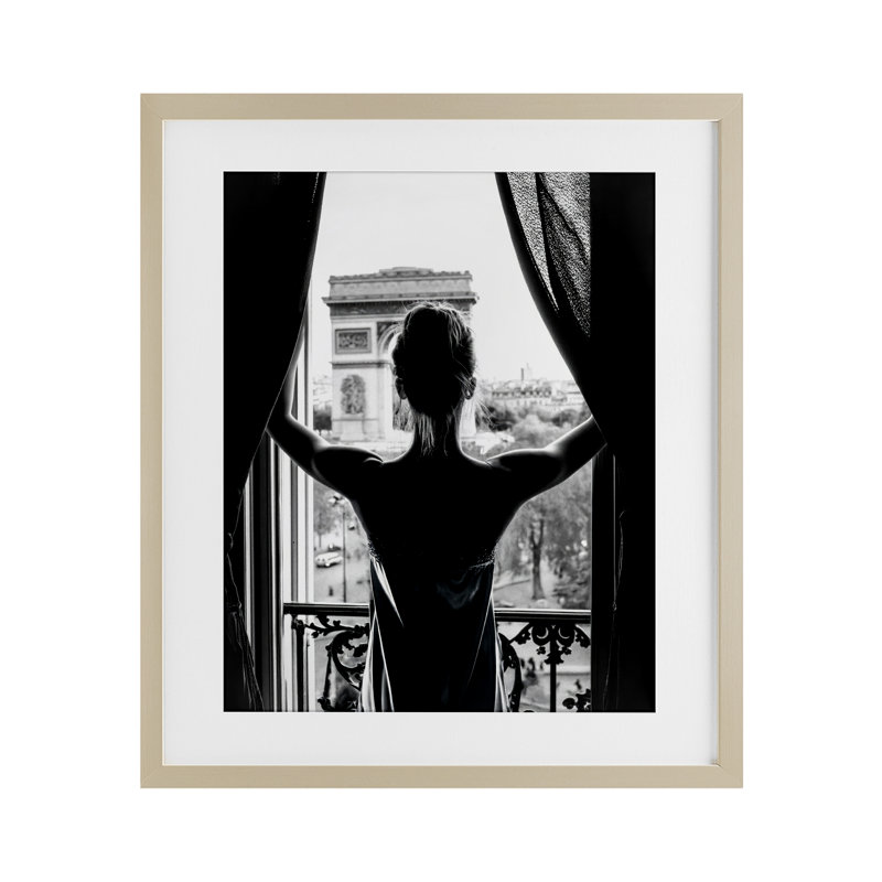 «Morning In Paris Silhouette», reproduction sous verre, conception par Annabelle Hall, H 21 po x l 17 po