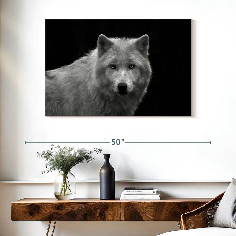 Brampt Phantom Wolf, 26'' H X 39'' W