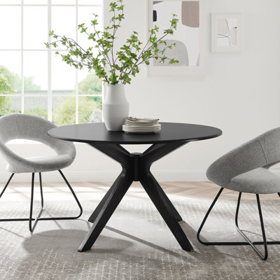 Traverse 47" Round Dining Table
