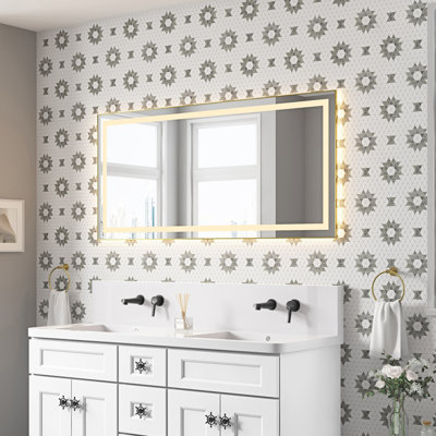 Miroir de salle de bain 60 po x 28 po à DEL avec cadre en aluminium, conception de meuble-lavabo mural, anti-buée, mémoire, 3 lumières et éclairage à intensité variable