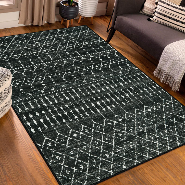 Linear Geometry Plush Area Rug – Modern Textured Accent with Non-Slip Base