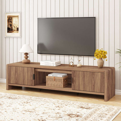 Guinna 63'' Modern Farmhouse TV Stand With Wave-Pattern Doors And Rounded Corners, Fits Tvs Up To 75'', Wooden Media Console With Storage & Cable Management