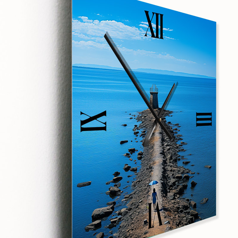 Coastal Seaside Stroll I - Très grandes horloges murales nautiques et de plage, H 28 po x l 12 po x P 1 po