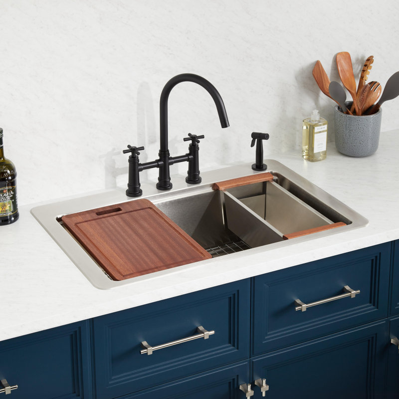 Melbrook 33 "L Drop-In Kitchen Sink With Accessories, 16-Gauge, 4 hole