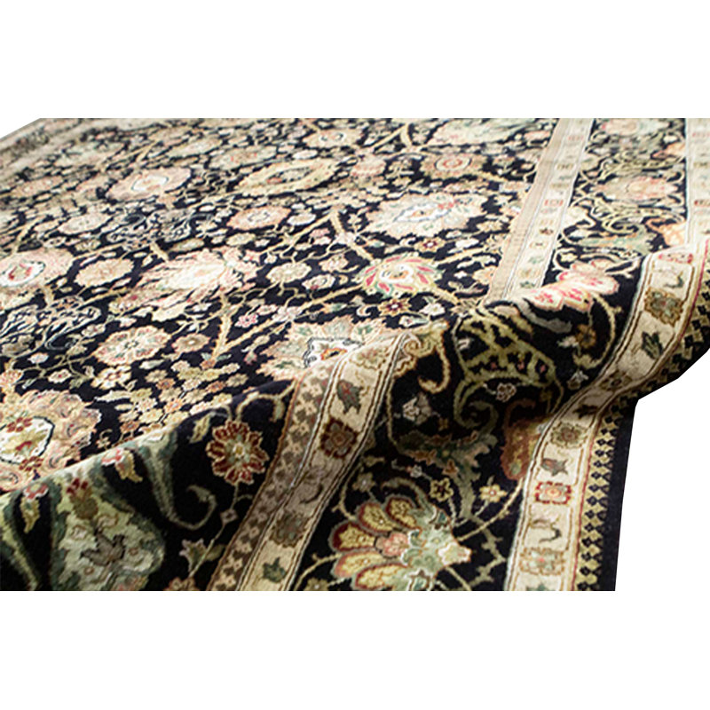 Tapis noir de haute qualité noué à la main
