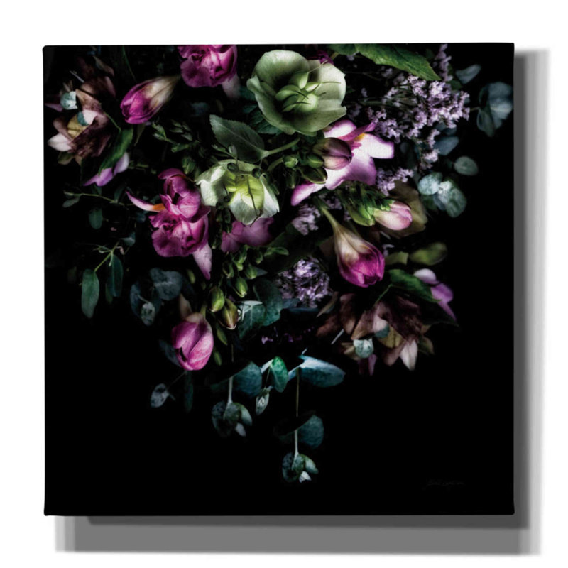 «Hellebores Bouquet On Canvas» par Elise Catterall, reproduction, H 12 po x l 12 po x P 0,75 po