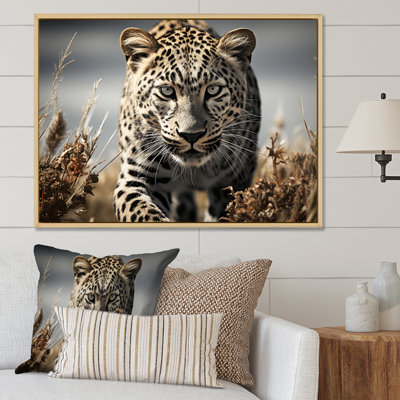 " Sleek Cheetah Portrait "