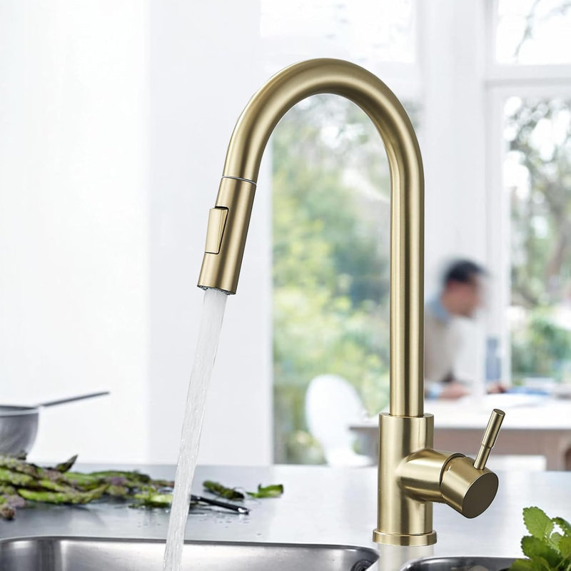Robinet de lavabo à poignée simple 360 °