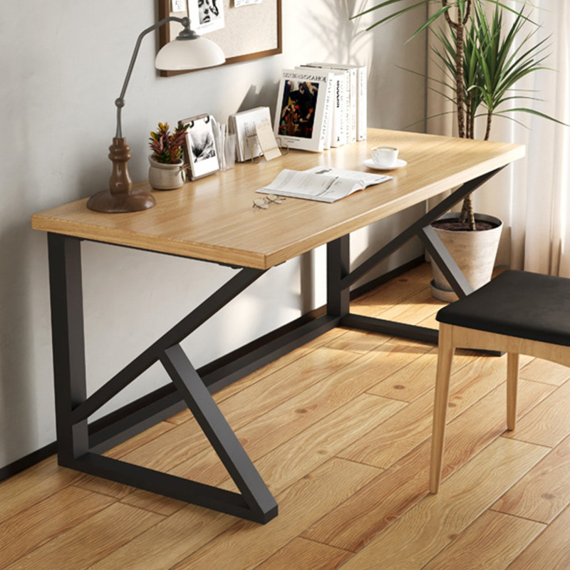 Bureau rectangulaire en bois massif Burlywood, 29.53" H x 55.12" W x 27.56" D