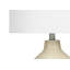 Lampe de table moderne en béton beige avec abat-jour en tissu ivoire, interrupteur à 3 voies et fabrication durable-657562879-657562874