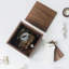 Boîte de rangement carrée en bois d'acacia avec couvercle