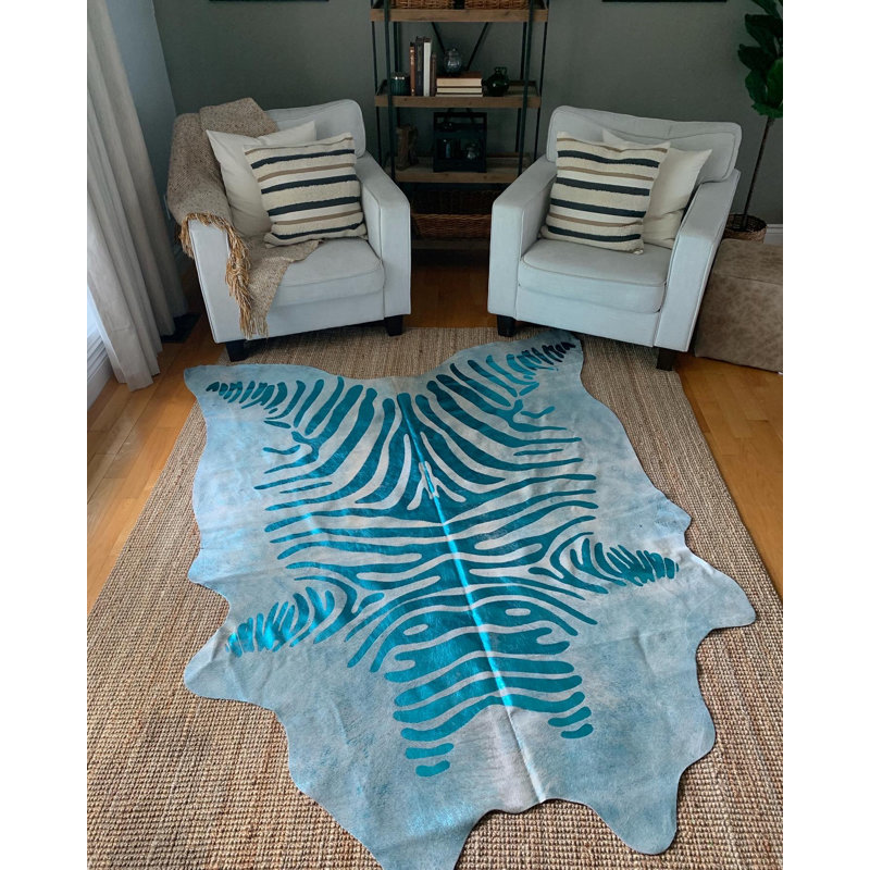 Tapis en cuir de vache Aleksas