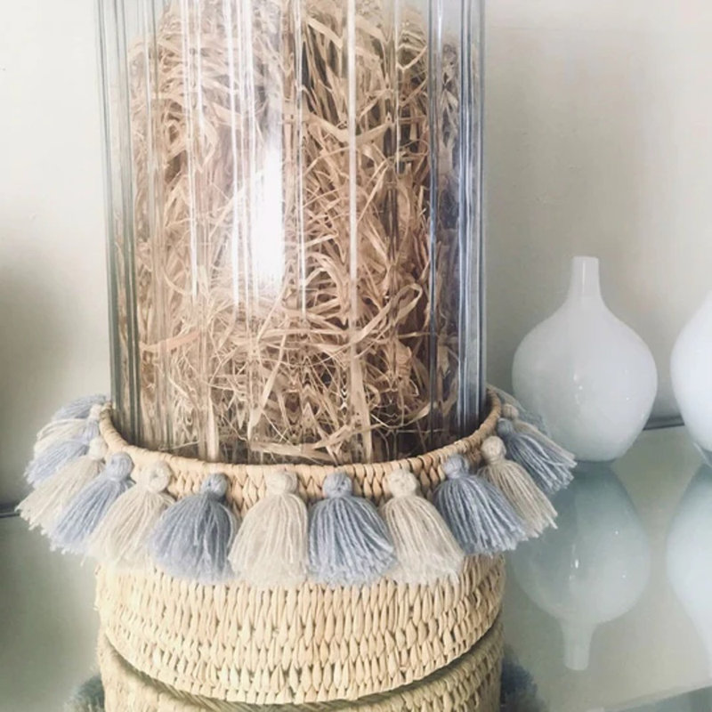 Petit panier avec pompons Séverine, Gris / Beige