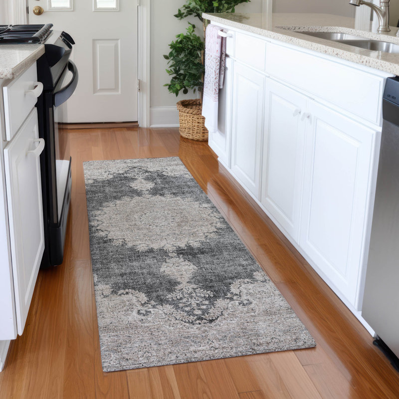 Premium Machine Washable Natoma AMF1003 Oriental Rug, Runner 2'3" x 7'6"