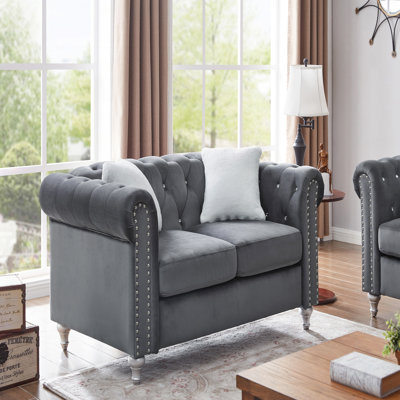 Causeuse moderne grise pour des intérieurs confortables