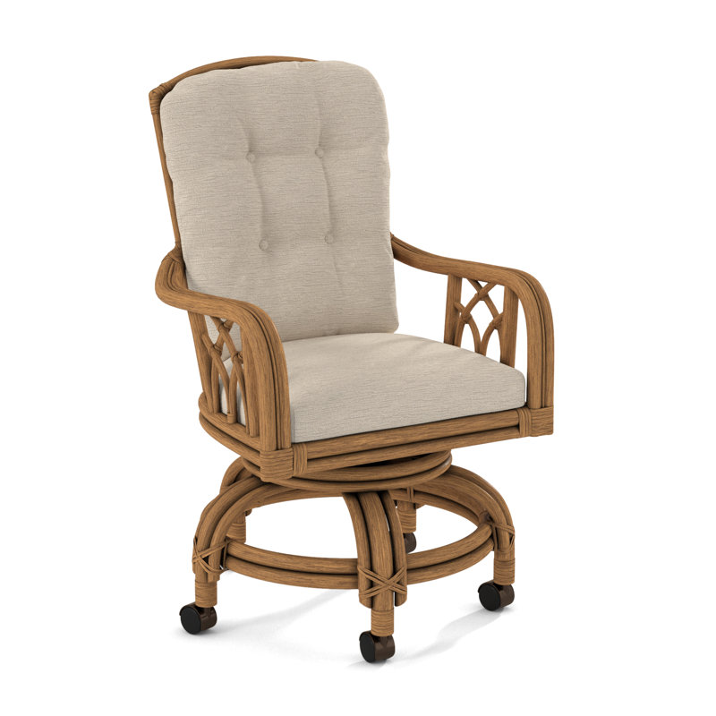 Chaise avec accoudoirs Edgewater, Miel, Performance blanc sucre; 0863-91