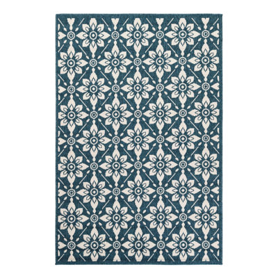 Indoor/Outdoor Trellis Area Rug