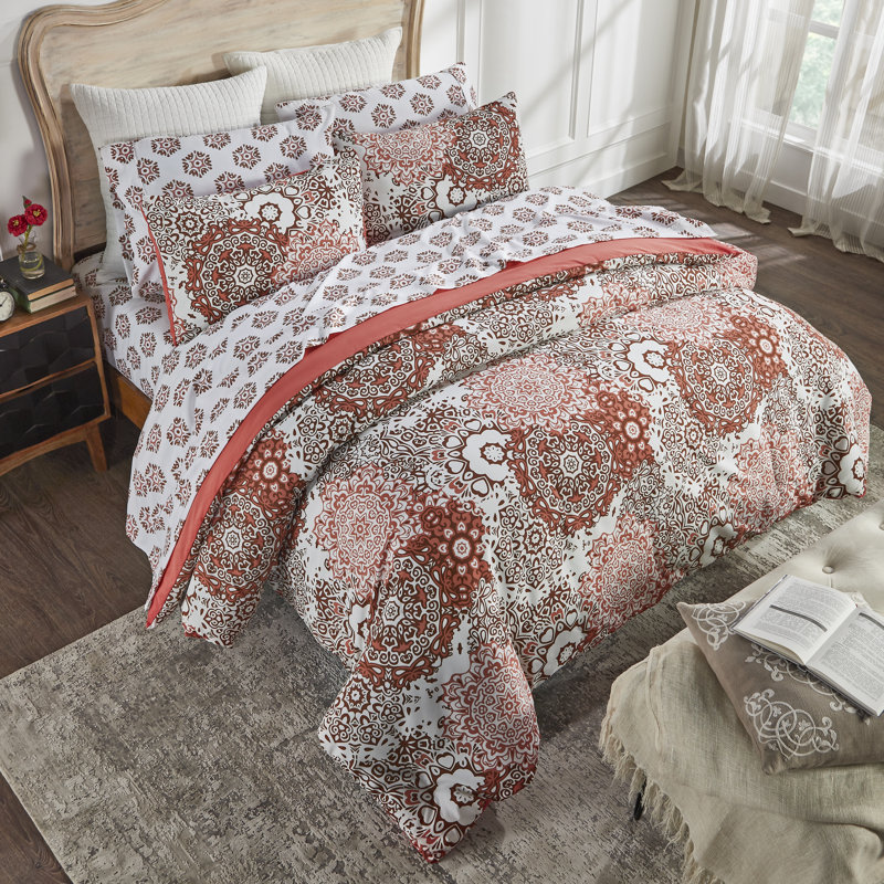 Polyester Nautical Comforter Set, King Comforter + 6 Additional Pieces