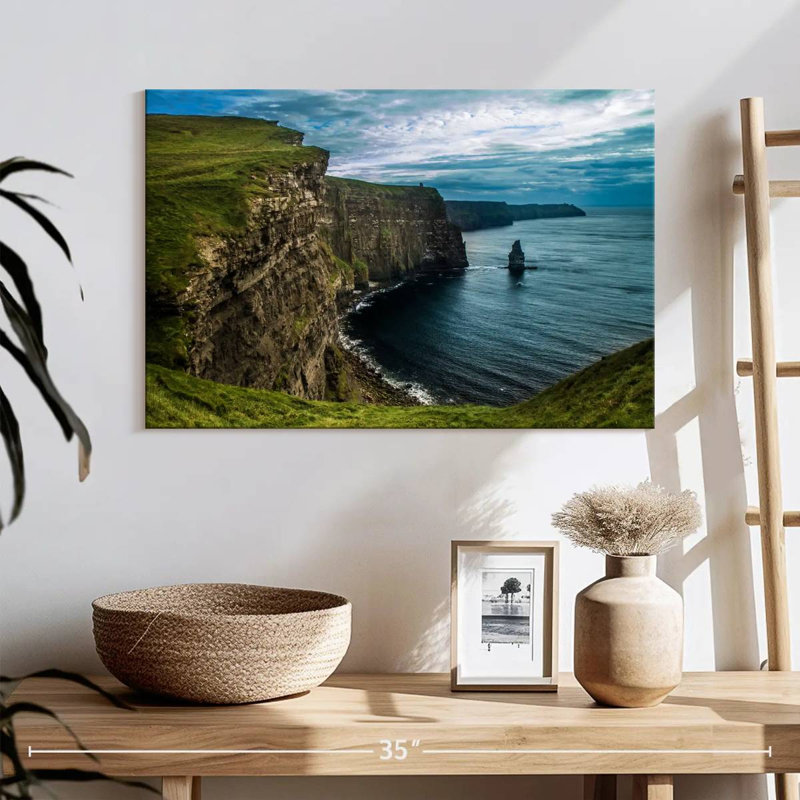 Ravi Cliff of Moher Viewpoint, H 16 po x l 24 po