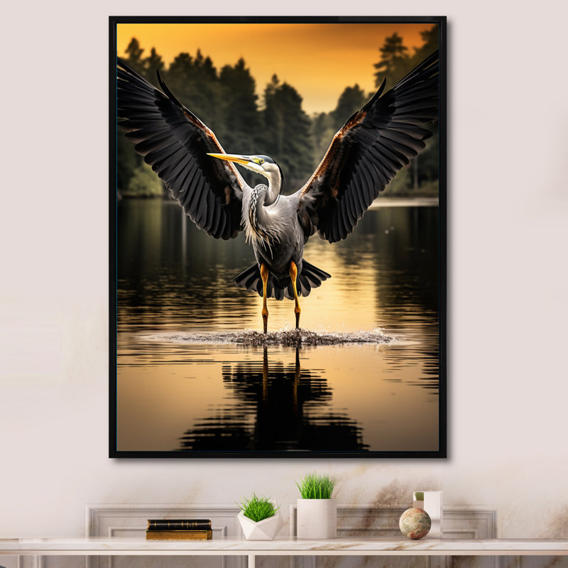 Kishawn Heron Winged Majesty II sur toile, Cadre flottant noir, H 32 po x l 24 po x P 1 po